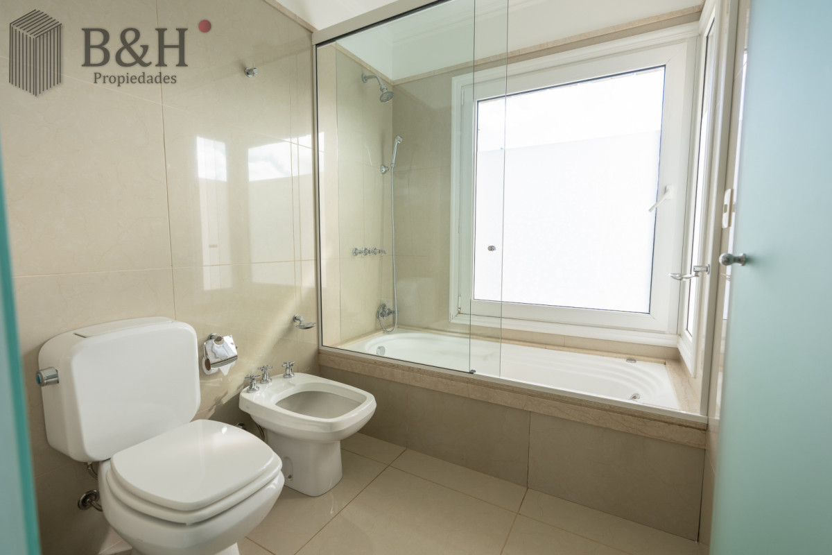 Apartamento ID.7919 - Apartamento Playa Mansa 3 ambientes