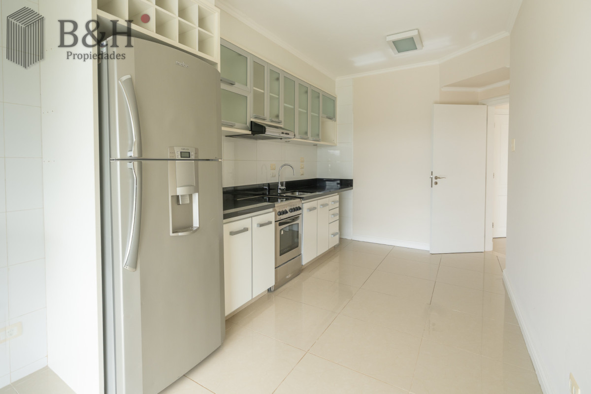 Apartamento ID.7351 - Apartamento en venta Playa Mansa 4 ambientes