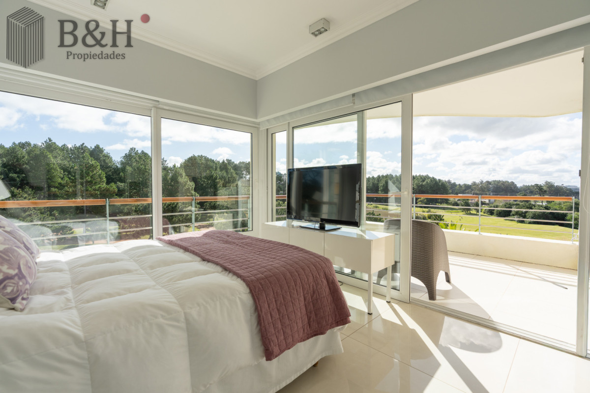 Apartamento ID.7919 - Apartamento Playa Mansa 3 ambientes