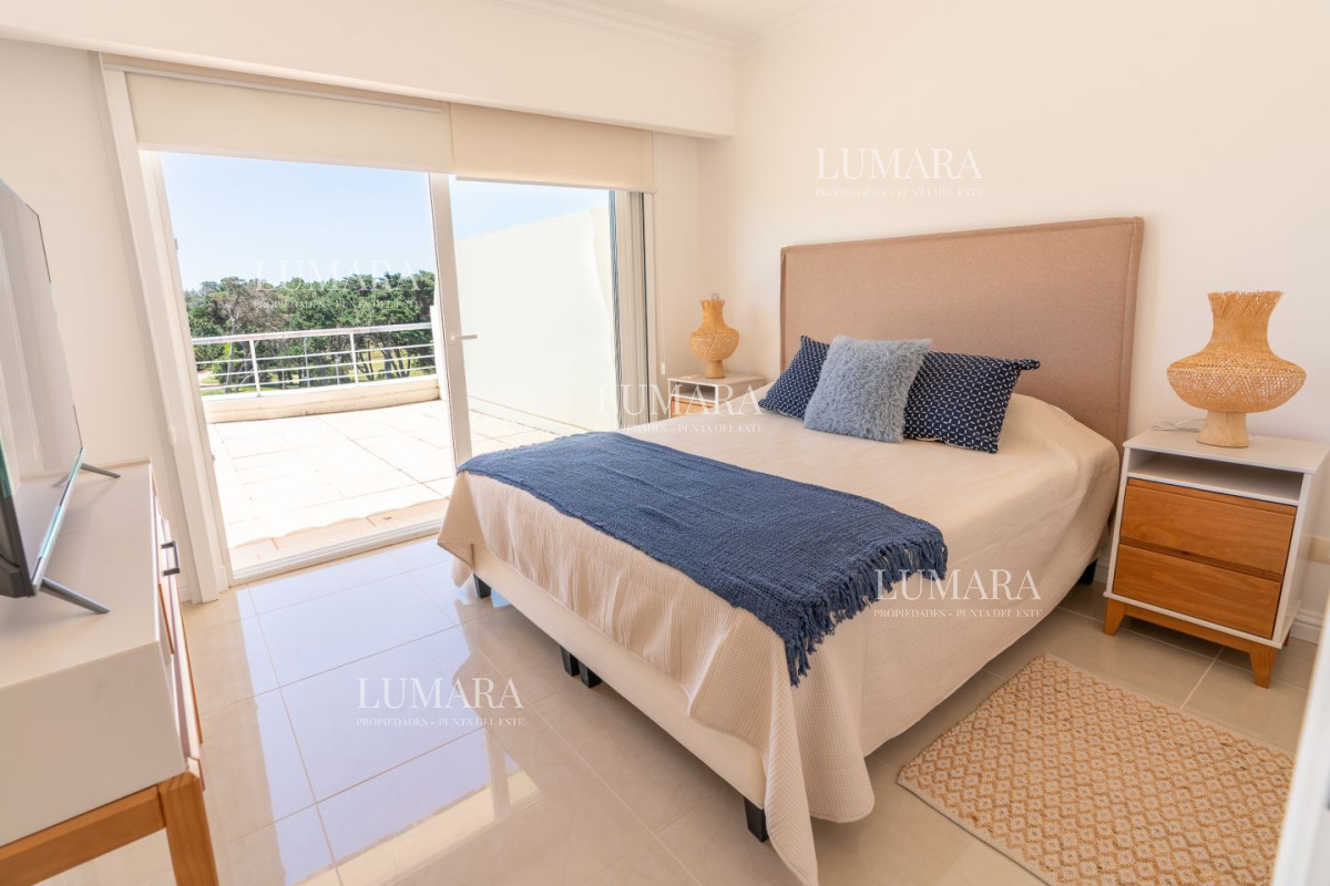 Apartamento ID.2686 - Apartamento en venta Playa Mansa 4 ambientes