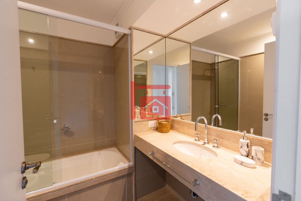 Apartamento ID.51 - Apartamento en venta Playa Mansa 4 ambientes