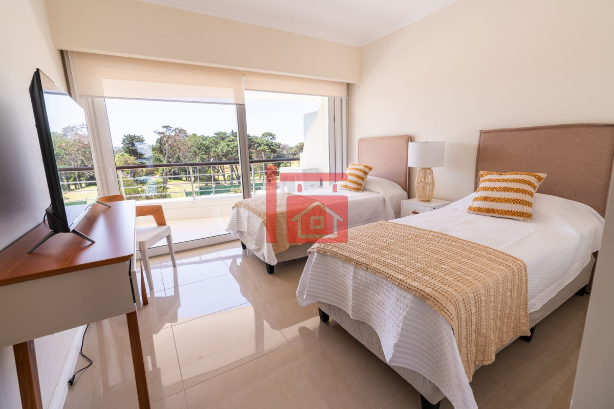 Apartamento ID.51 - Apartamento en venta Playa Mansa 4 ambientes