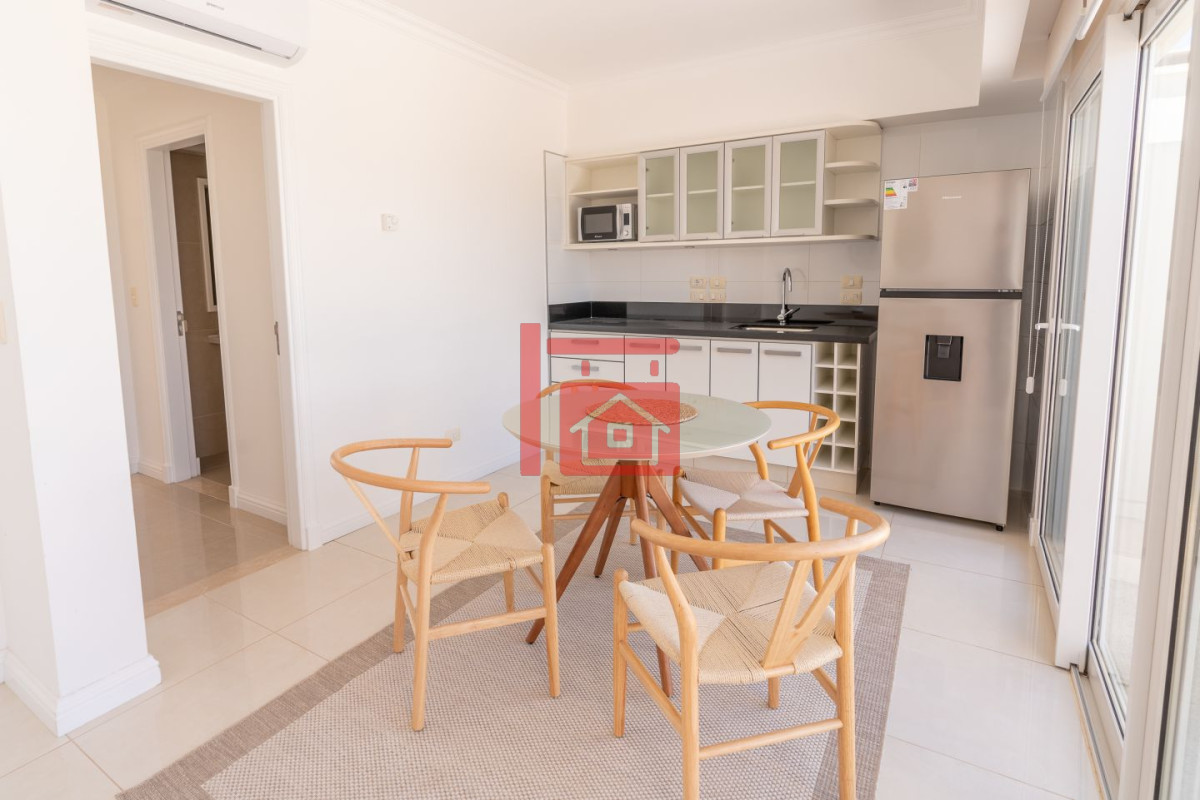 Apartamento ID.51 - Apartamento en venta Playa Mansa 4 ambientes