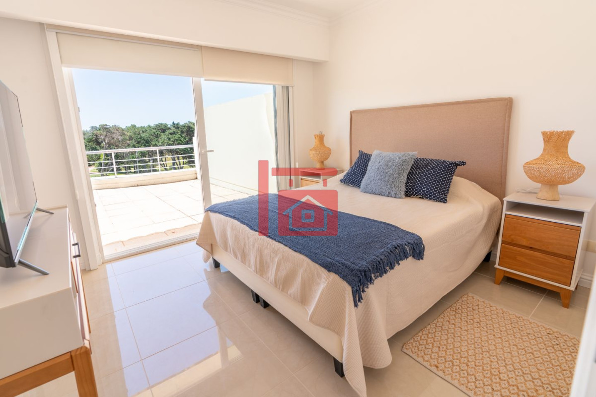 Apartamento ID.51 - Apartamento en venta Playa Mansa 4 ambientes