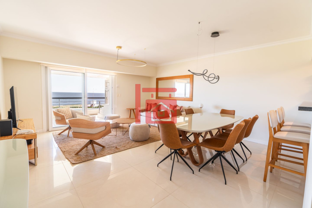 Apartamento ID.51 - Apartamento en venta Playa Mansa 4 ambientes