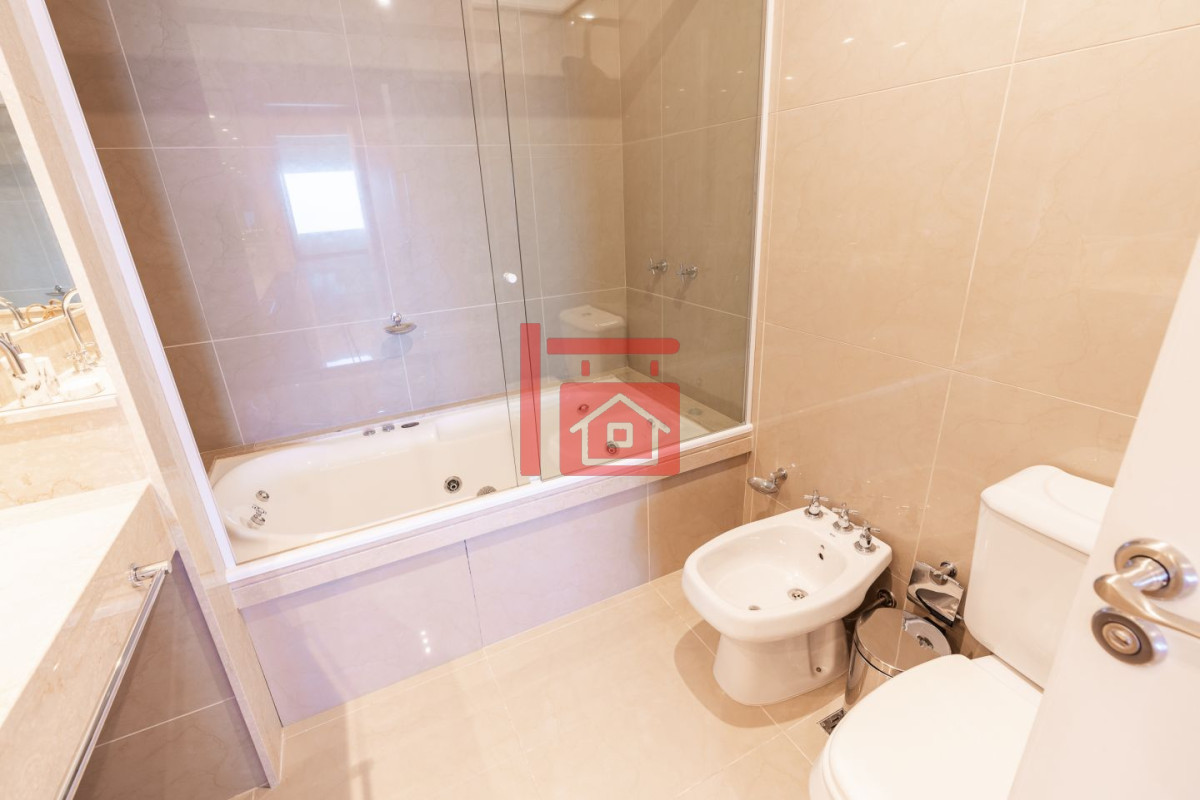 Apartamento ID.51 - Apartamento en venta Playa Mansa 4 ambientes