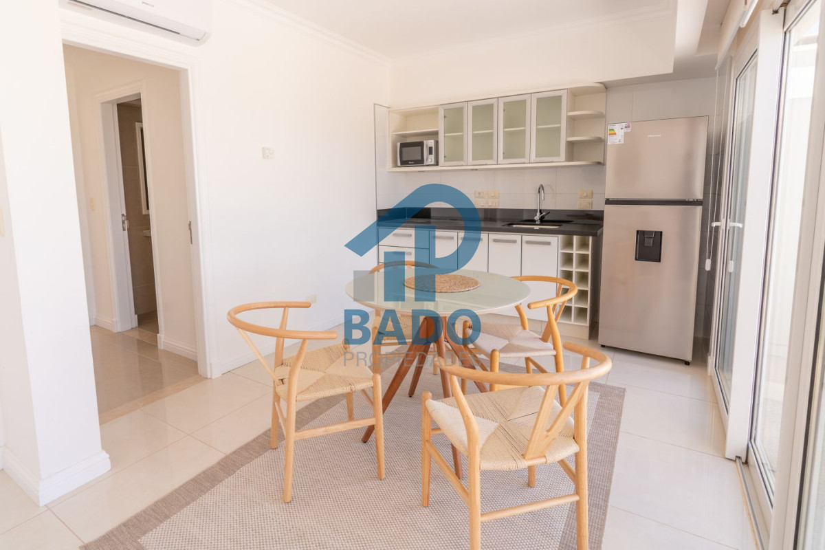 Apartamento ID.68 - Apartamento en Venta - Playa Mansa 4 ambientes