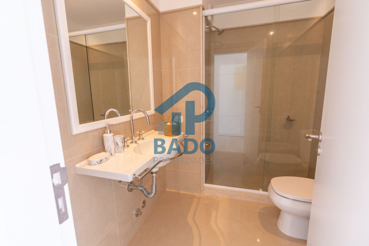 Apartamento ID.68 - Apartamento en Venta - Playa Mansa 4 ambientes