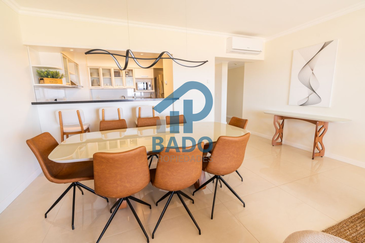 Apartamento ID.68 - Apartamento en Venta - Playa Mansa 4 ambientes