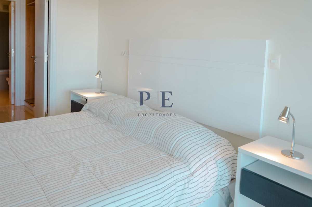 Apartamento en venta Playa Mansa 2 dormitorios frente al Mar. - Imagen 15