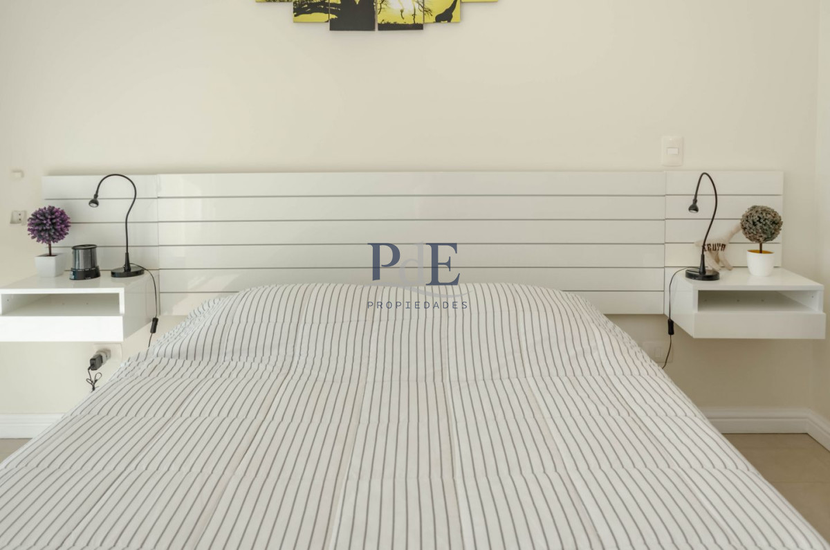 Apartamento en venta Playa Mansa 2 dormitorios frente al Mar. - Imagen 8