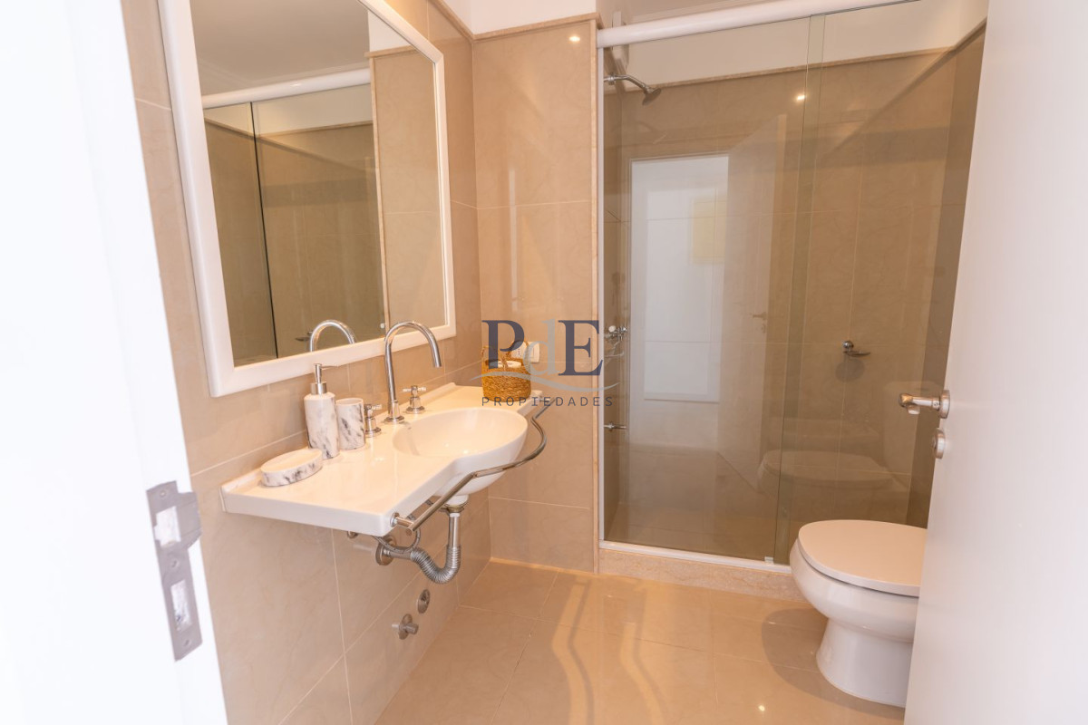 Penthouse a Estrenar con Vista al Mar, Mansa. Punta del Este. - Imagen 18