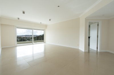 Apartamento en venta Playa Mansa 4 ambientes