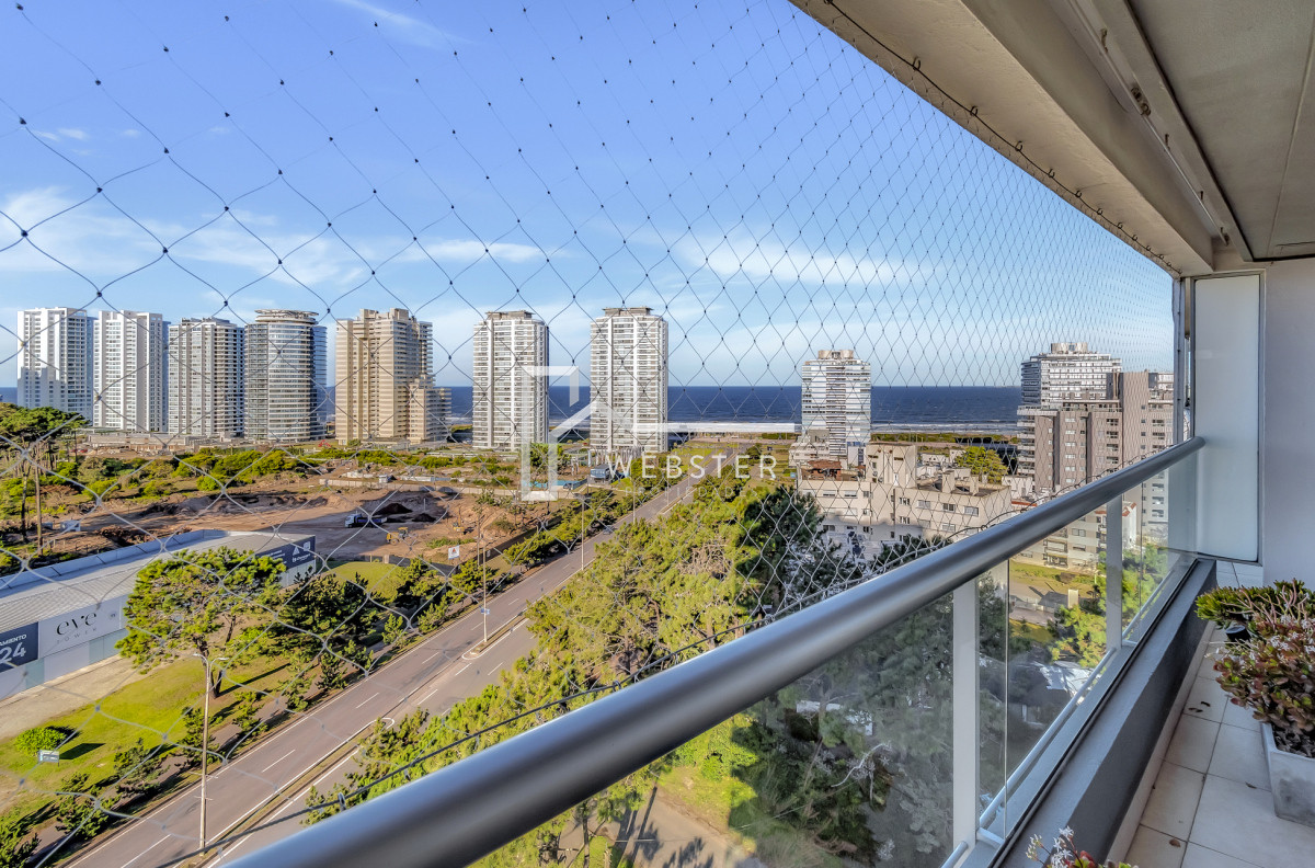 Apartamento ID.2392 - Venta Apartamento 3 Dormitorios - Punta del Este - Playa Brava 
