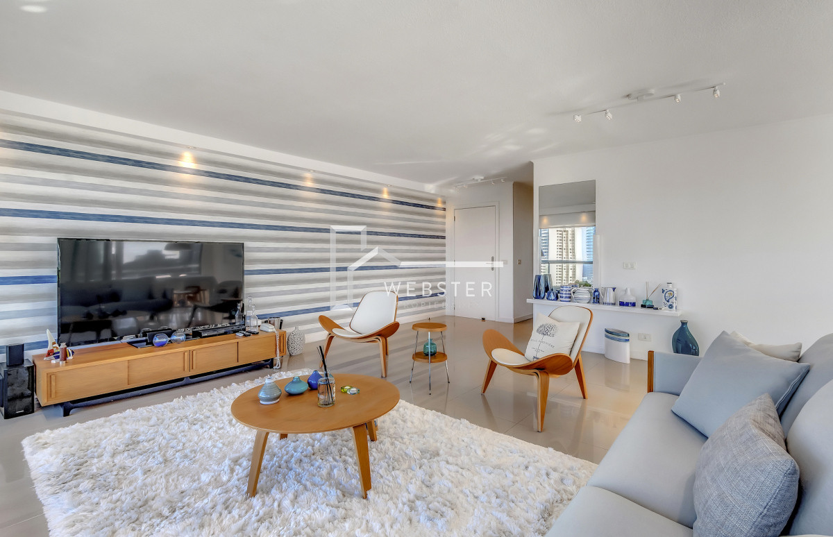 Apartamento ID.2392 - Venta Apartamento 3 Dormitorios - Punta del Este - Playa Brava 