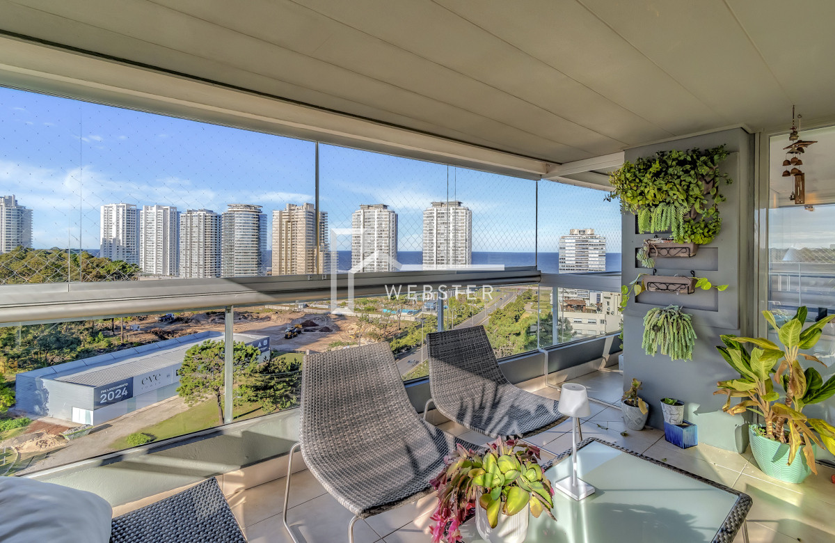 Apartamento ID.2392 - Venta Apartamento 3 Dormitorios - Punta del Este - Playa Brava 