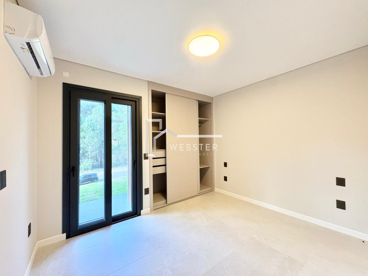 Casa ID.2856 - Casa a estrenar en venta,  3 Dormitorios - Club del Lago, Punta ballena - Punta del Este 