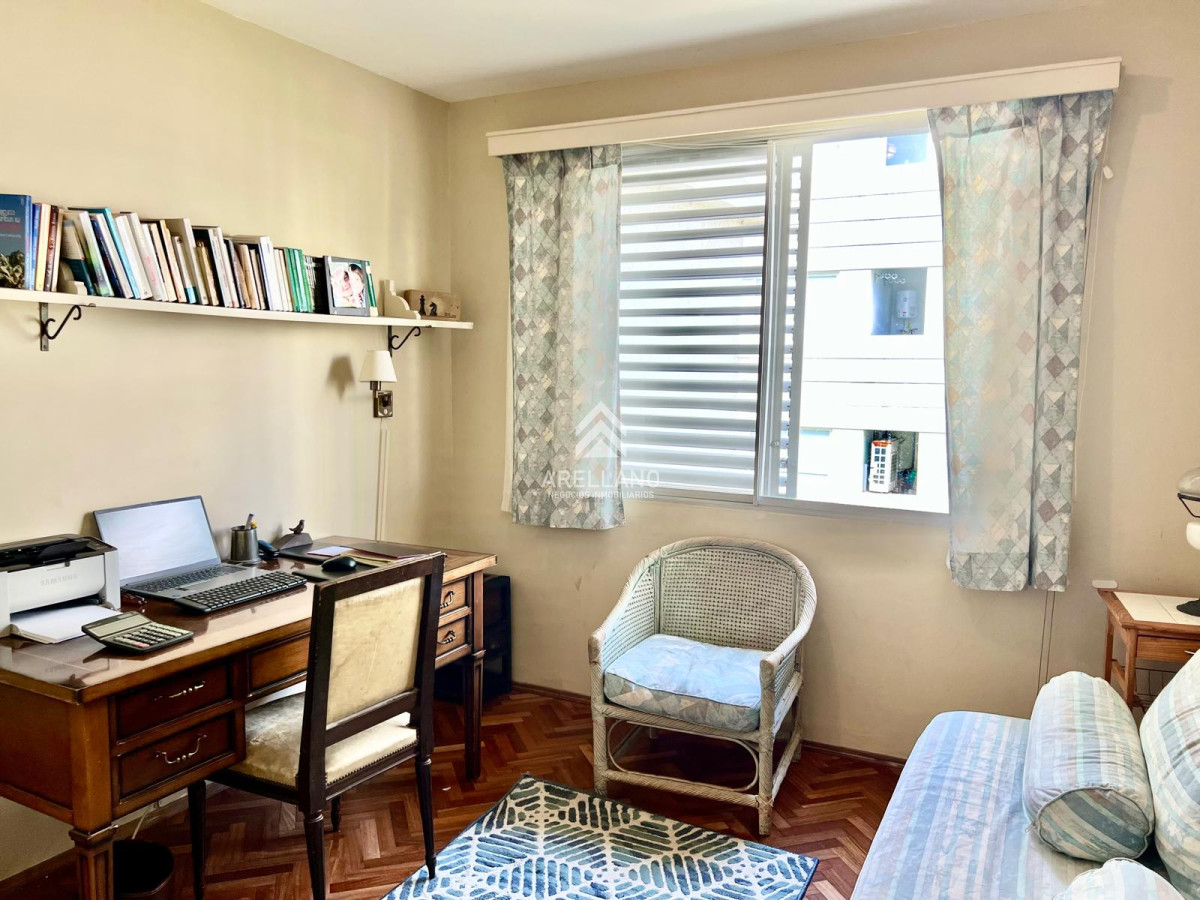 Apartamento ID.5649 - Alquiler de Temporada en la Península, Punta del Este 4 Dormitorios