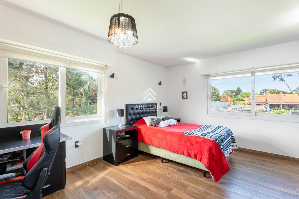 Casa ID.6080 - Venta Casa 3 Dormitorios  - Punta Del Este - Jardínes de Cordoba 