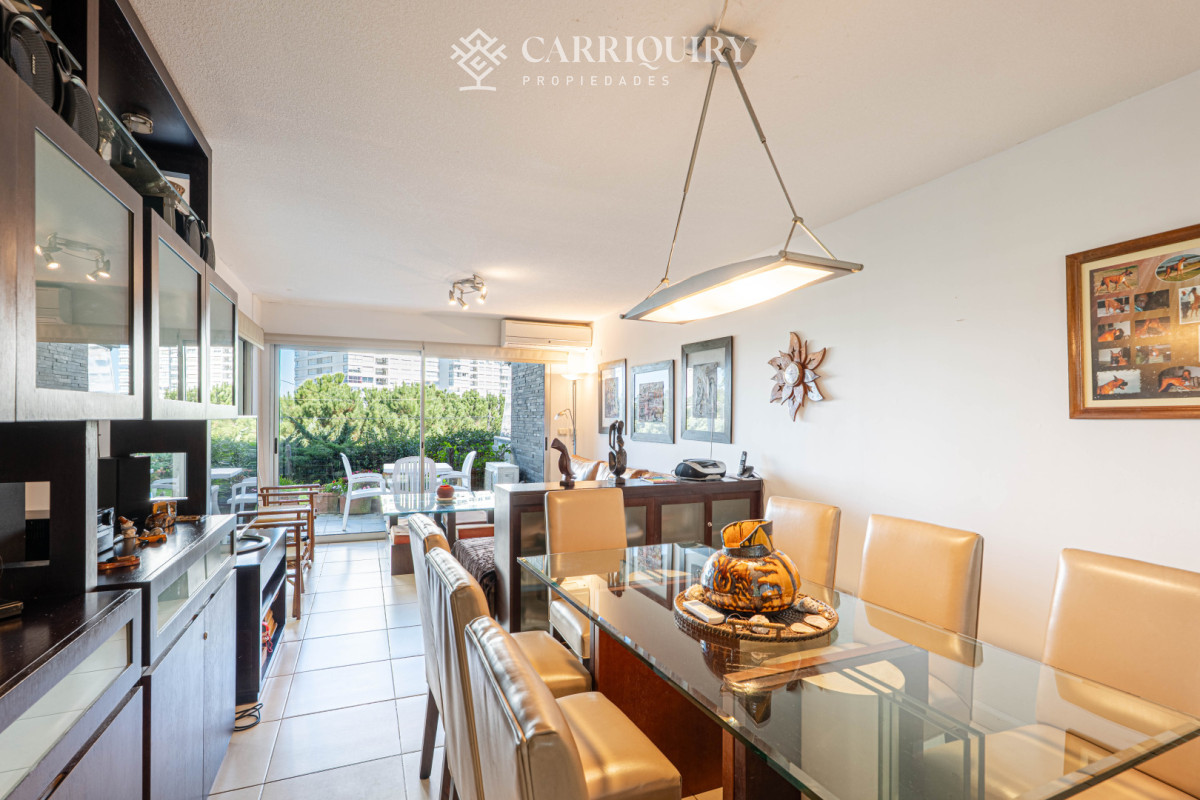 Apartamento ID.10050 - Apartamento en Venta 3 Dormitorios - Patio y Prrillero de uso exclusivo - Punta del Este - Playa Mansa