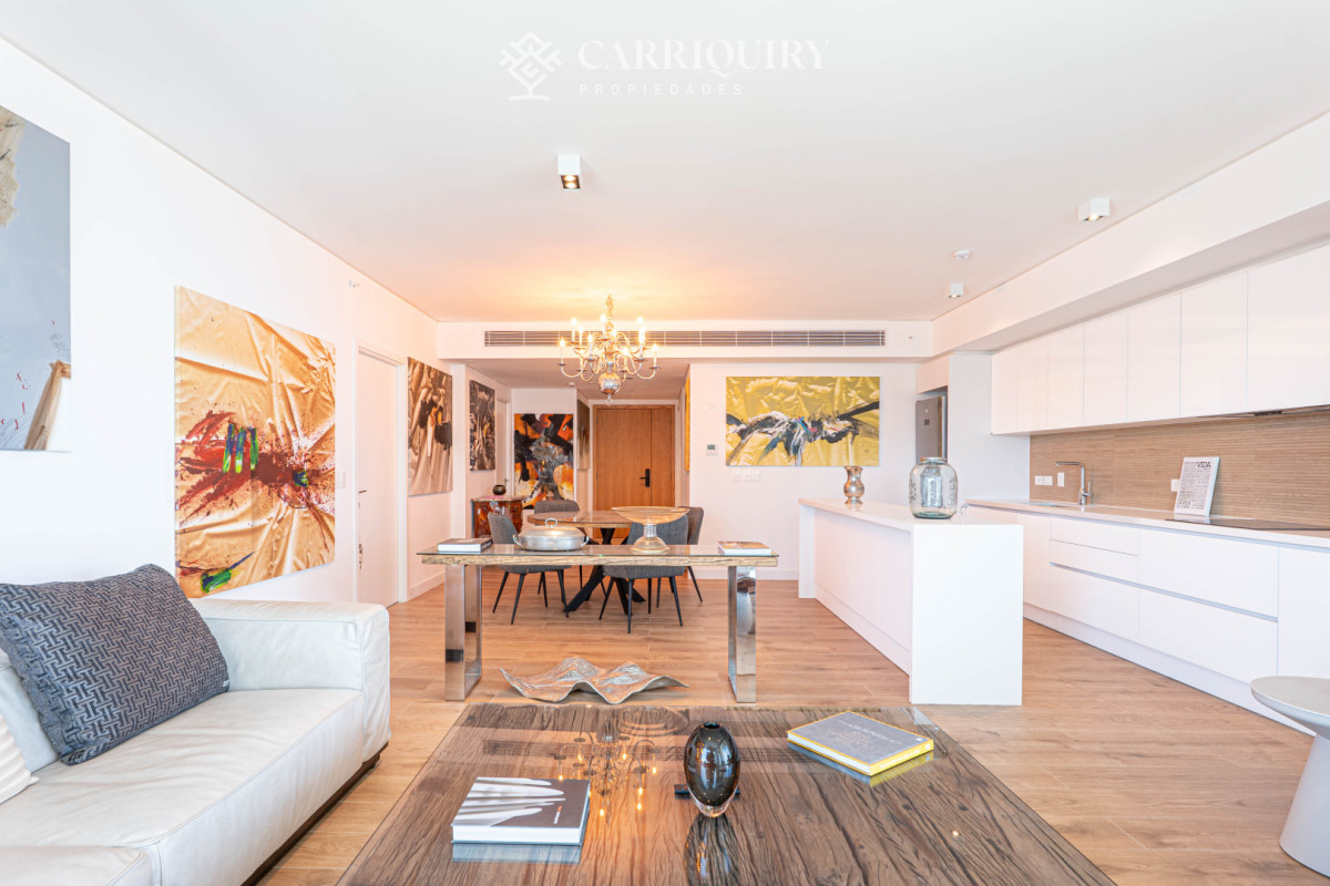 Apartamento ID.9829/Vivir-en-Punta-del-Este-con-su-mayor-confort - Venta Apartamento, 2 Dormitorios en Suite - Punta Del Este - Playa Brava - TRUMP TOWER