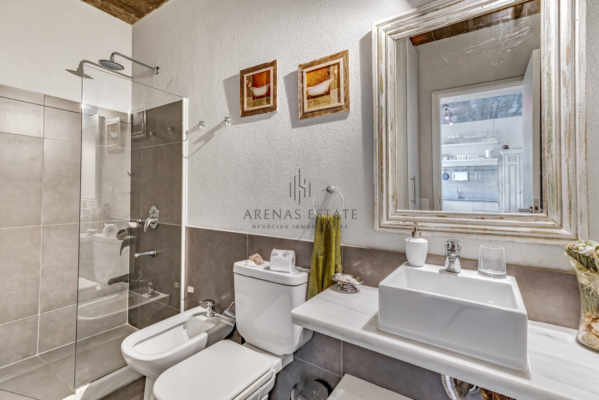 Apartamento ID.4234 - En venta  Manantiales 2 dormitorios a pocas cuadras del Mar 