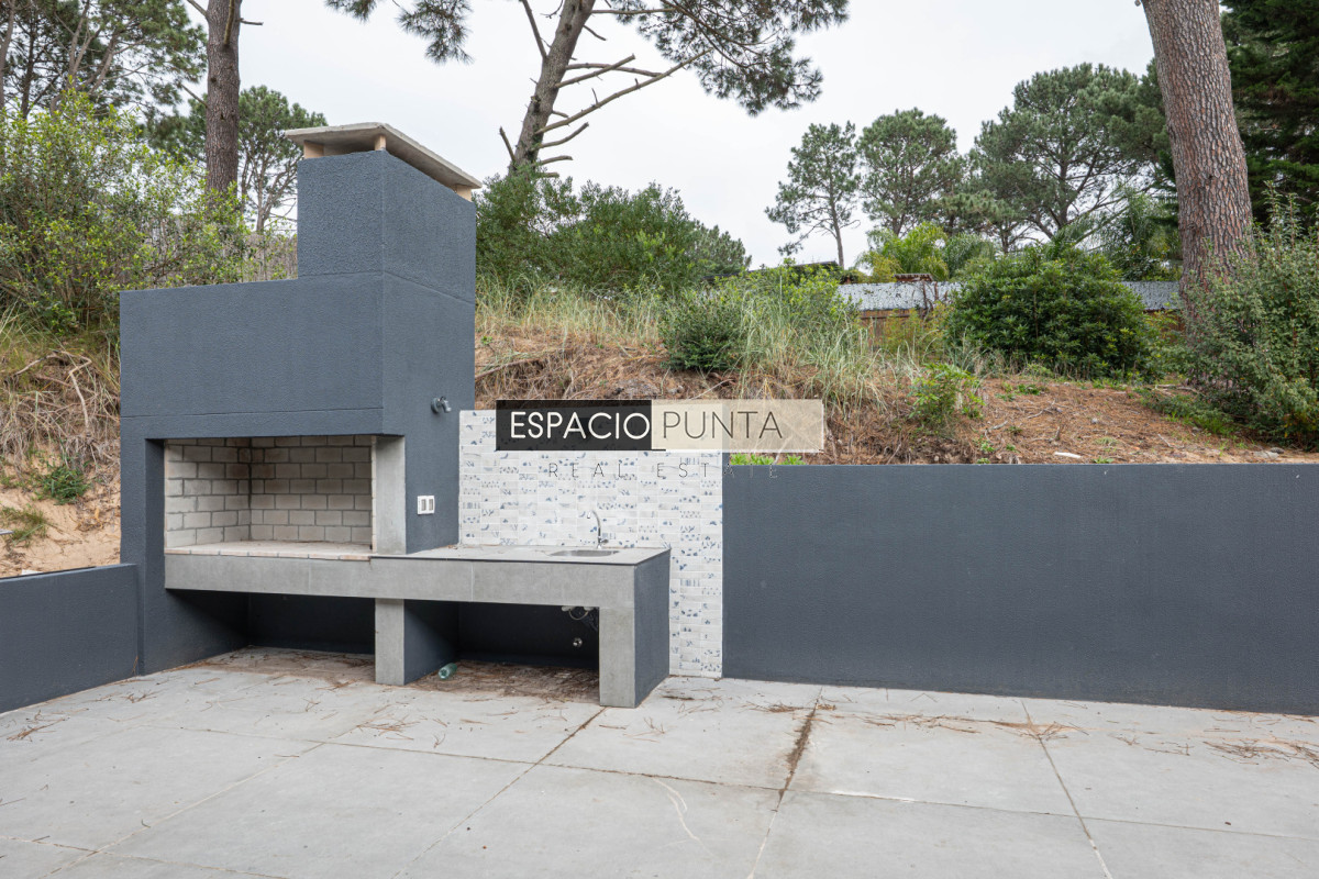 Casa ID.4642 - Casa a estrenar en venta,  3 Dormitorios - Club del Lago, Punta ballena - Punta del Este 