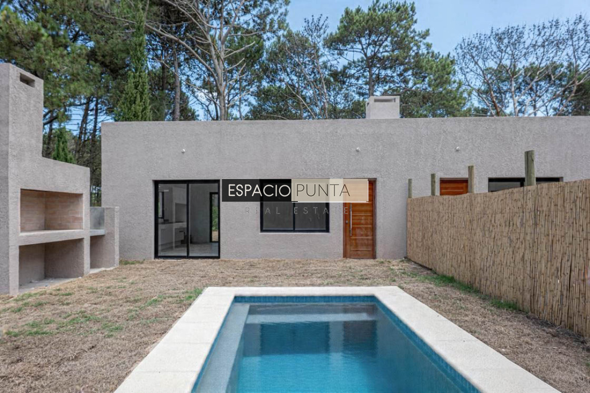 Casa ID.4644 - Casa En Venta a Estrenar - Maldonado - Club del Lago - Punta del Este