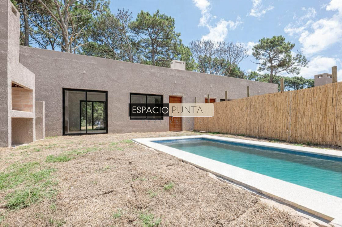 Casa ID.4644 - Casa En Venta a Estrenar - Maldonado - Club del Lago - Punta del Este