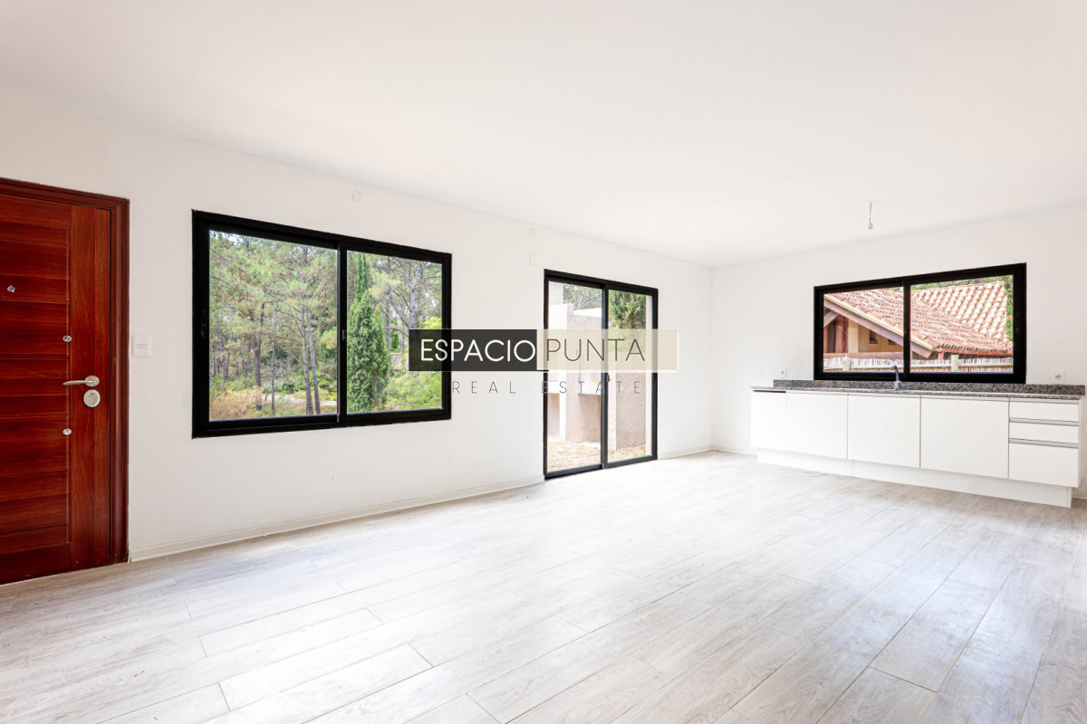 Casa ID.4644 - Casa En Venta a Estrenar - Maldonado - Club del Lago - Punta del Este
