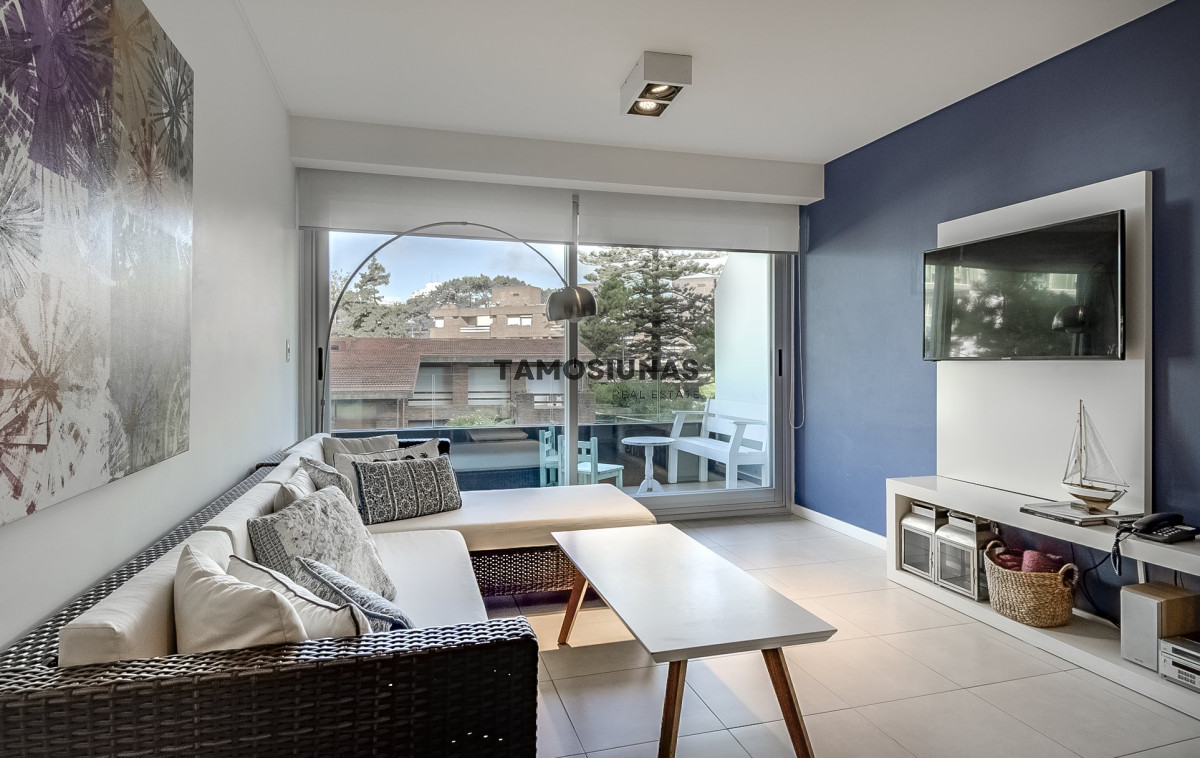 Apartamento ID.644 - Apartamento en Venta de 3 Dormitorios - Punta del Este - Playa Mansa 