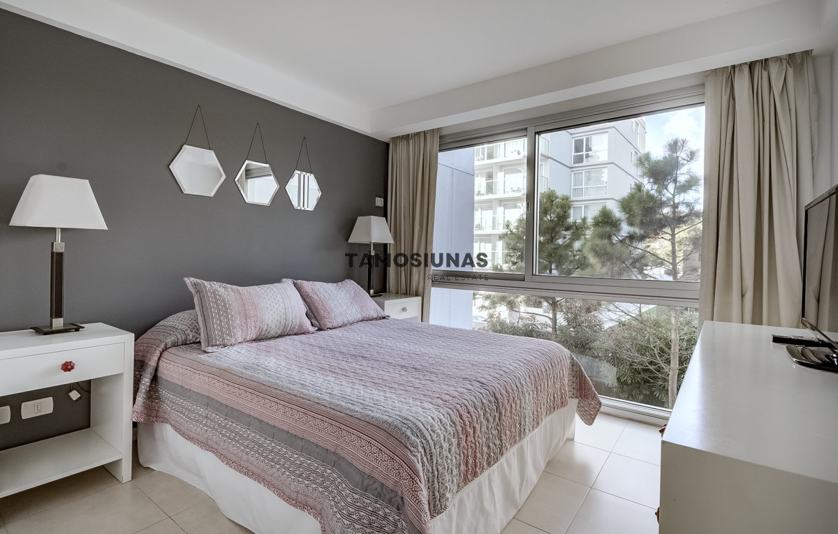 Apartamento ID.644 - Apartamento en Venta de 3 Dormitorios - Punta del Este - Playa Mansa 
