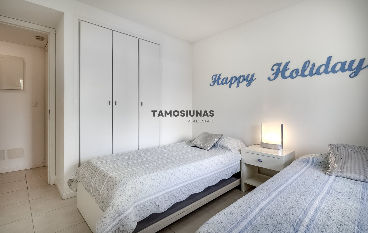 Apartamento ID.644 - Apartamento en Venta de 3 Dormitorios - Punta del Este - Playa Mansa 