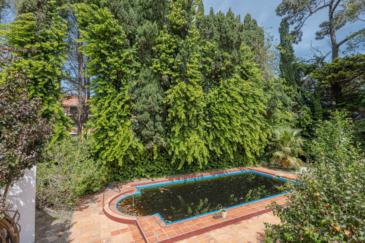 Casa ID.981 - Casa en Venta, 5 Dormitorios - Punta del Este -  Playa Mansa