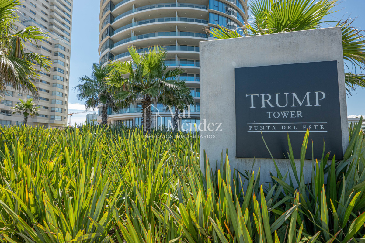 Apartamento ID.3812 - Venta Apartamento, 2 Dormitorios en Suite - Punta Del Este - Playa Brava - TRUMP
