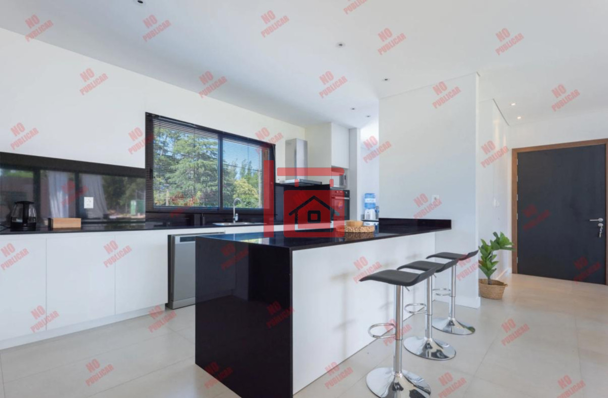 Casa ID.1000 - Alquiler de Casa 3 Dormitorios en barrio Privado - Las Magnolias - San Rafael - Punta del Este 