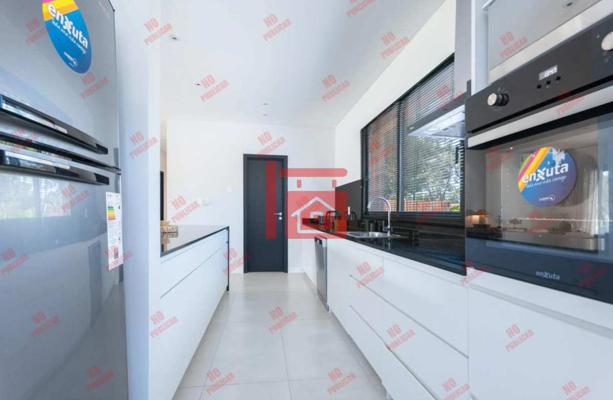 Casa ID.1000 - Alquiler de Casa 3 Dormitorios en barrio Privado - Las Magnolias - San Rafael - Punta del Este 