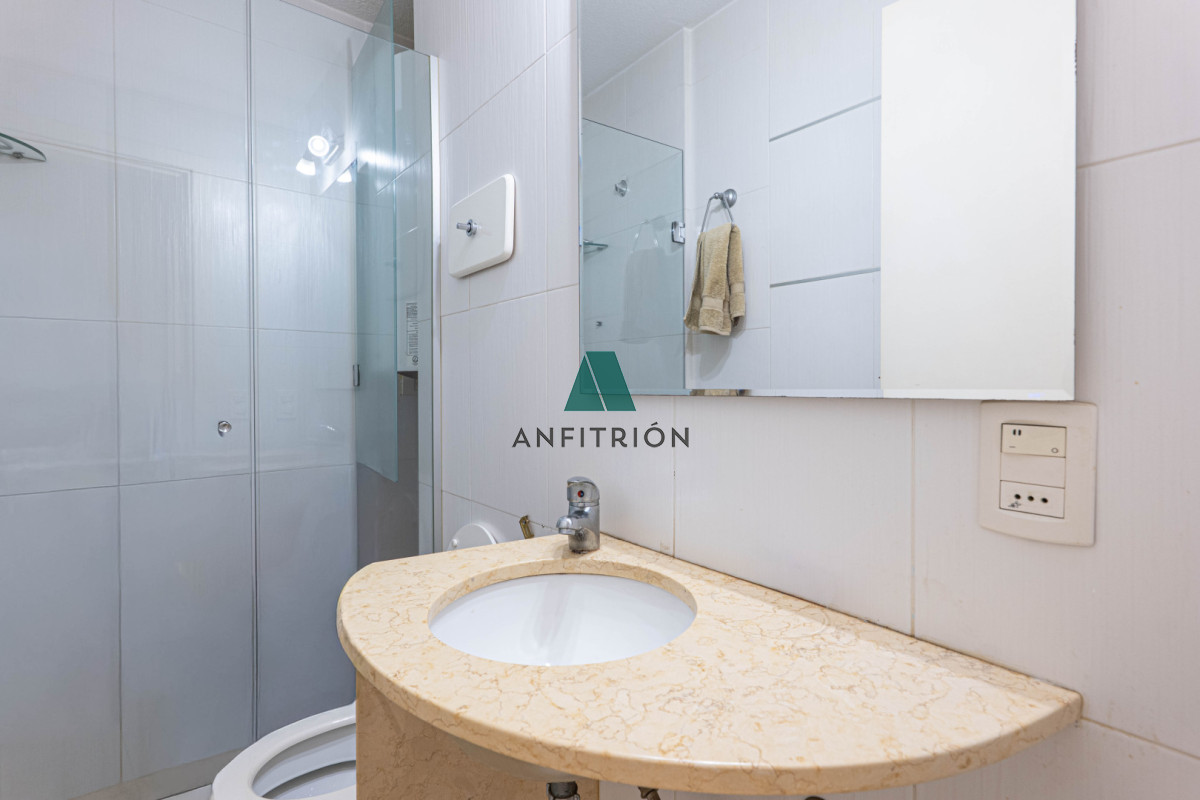 Apartamento ID.374 - Apartamento en Venta 3 Dormitorios - Patio y Prrillero de uso exclusivo - Punta del Este - Playa Mansa