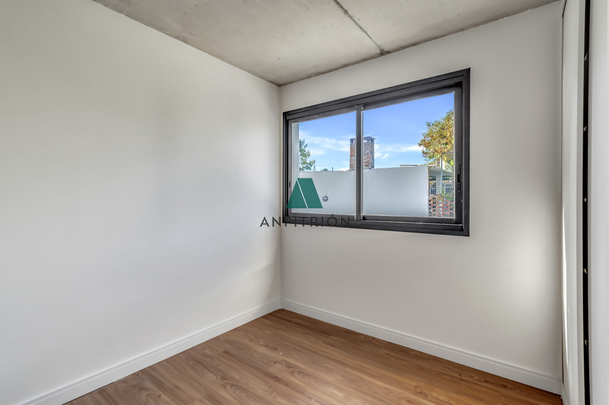 Apartamento ID.224 - Apartamento 2 Dormitorios a 200 metros del Mar, Playa Mansa, Punta del Este 