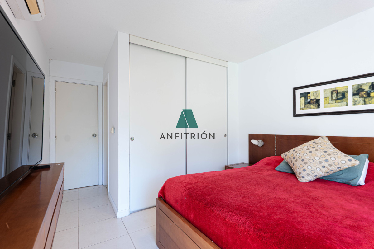 Apartamento ID.374 - Apartamento en Venta 3 Dormitorios - Patio y Prrillero de uso exclusivo - Punta del Este - Playa Mansa
