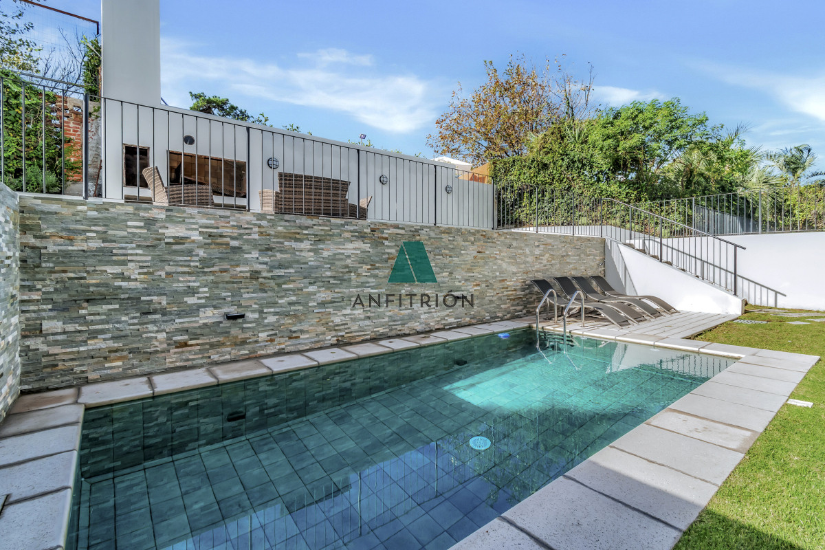 Apartamento ID.224 - Apartamento 2 Dormitorios a 200 metros del Mar, Playa Mansa, Punta del Este 