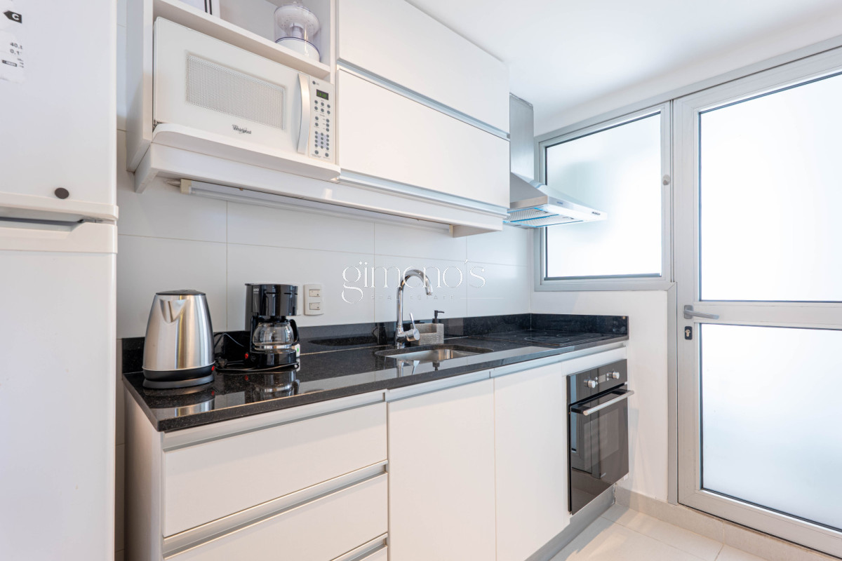 Apartamento ID.677 - Apartamento en Alquiler, 1 Dormitorio - Roosevelt- Punta del Este