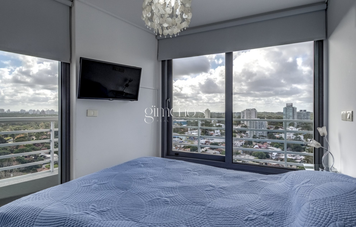 Apartamento ID.1 - Apartamento 3 Dormitorios en Suite, Mansa a 2 cuadras del Mar 