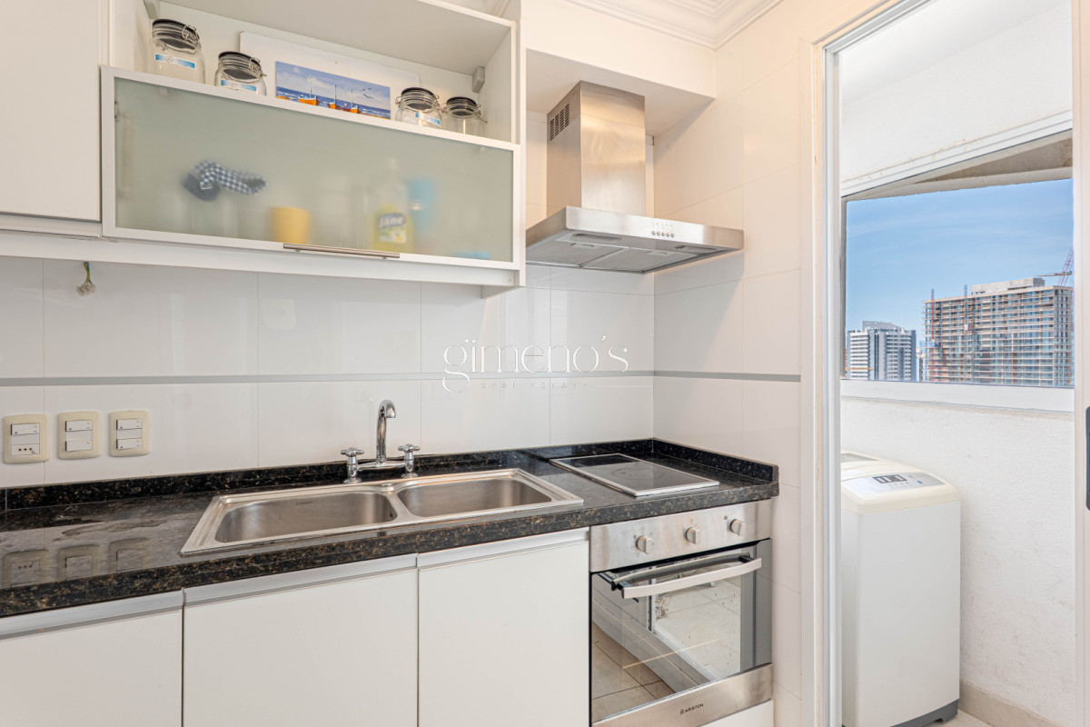 Apartamento ID.514 - Apartamento en Venta 2 Dormitorios y Medio - Playa Mansa - Punta del Este