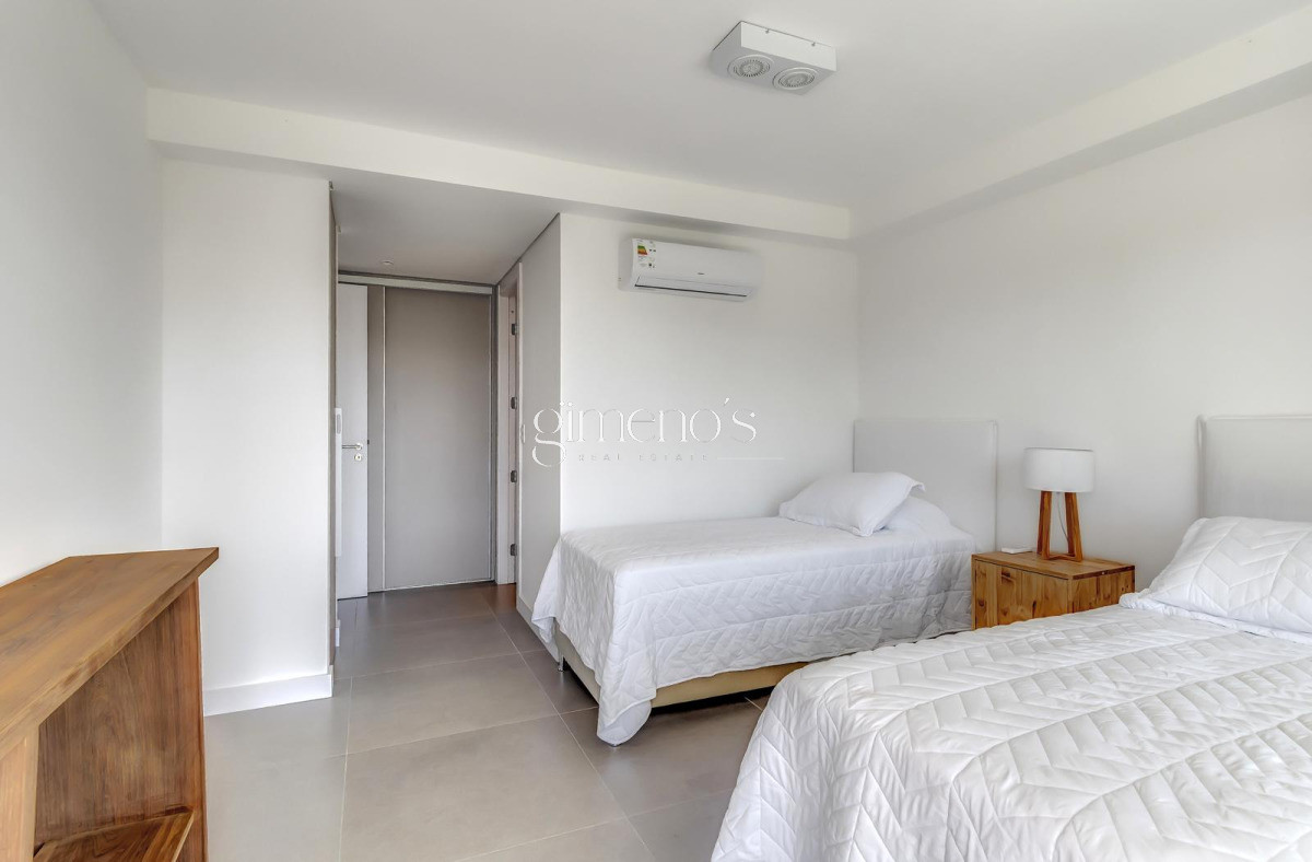 Apartamento ID.437 - Apartamento en Venta, 2 Dormitorios, Manantiales - Punta del Este