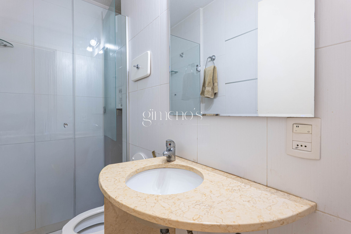 Apartamento ID.1141 - Apartamento en Venta 3 Dormitorios - Patio y Prrillero de uso exclusivo - Punta del Este - Playa Mansa