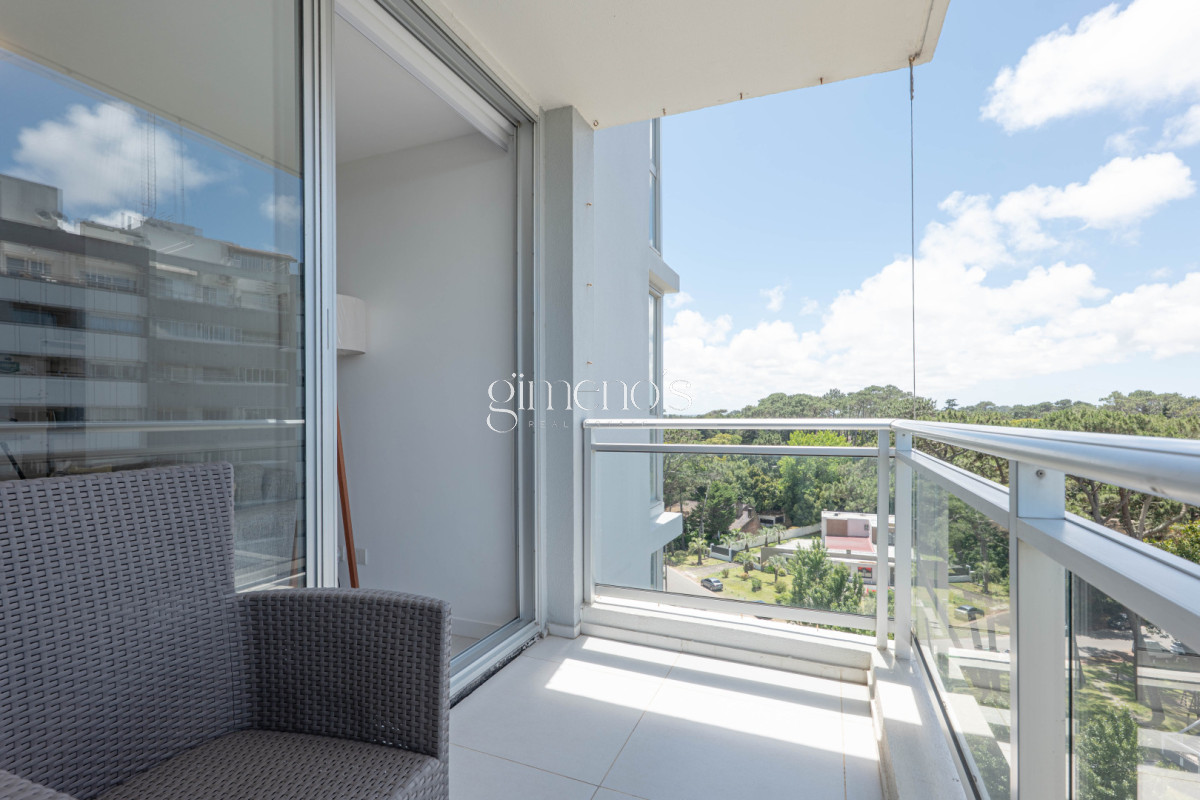 Apartamento ID.677 - Apartamento en Alquiler, 1 Dormitorio - Roosevelt- Punta del Este
