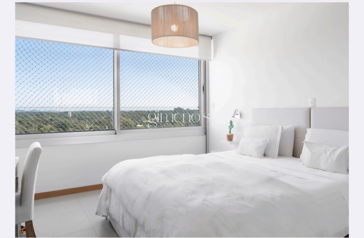 Apartamento ID.546 - Apartamento en Alquiler temporario, 3 Dormitorios - Brava- Punta del Este