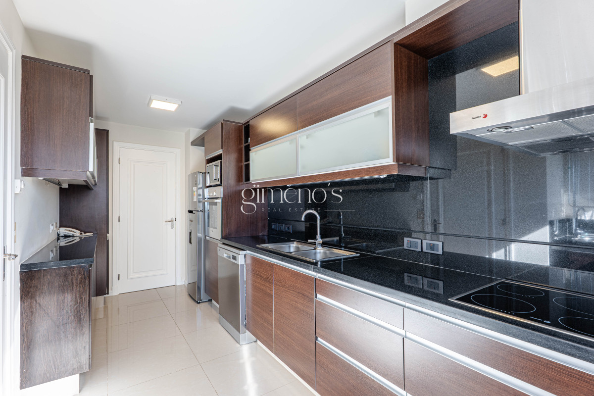 Apartamento ID.5 - Apartamento en Venta en Playa Brava 2 Dormitorios a 100 mts del Mar, Punta del Este 