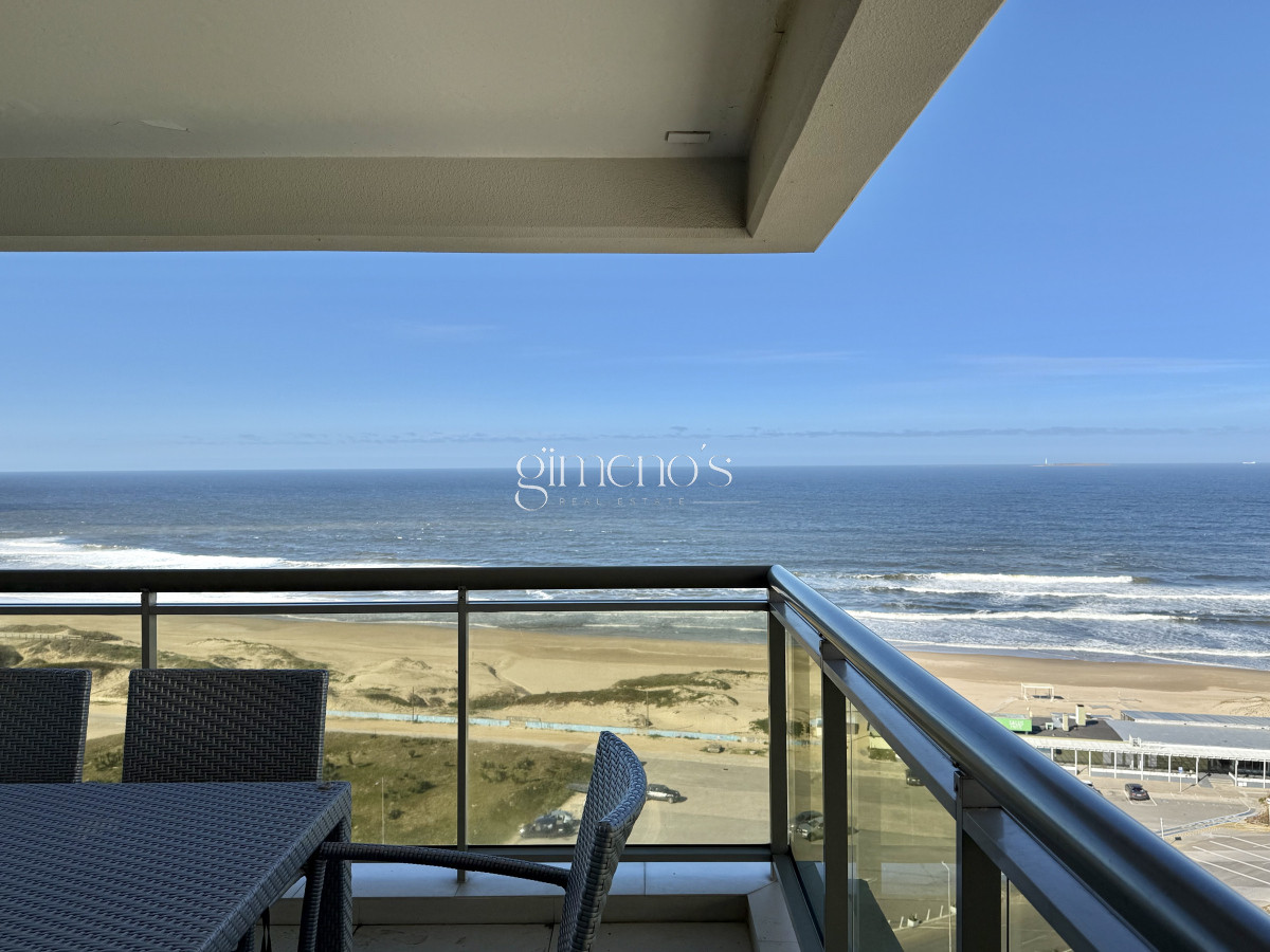 Apartamento ID.91 - Venta apartamento 3 suites mas dependencia completa, Punta del Este, Edificio IMPERIALE l